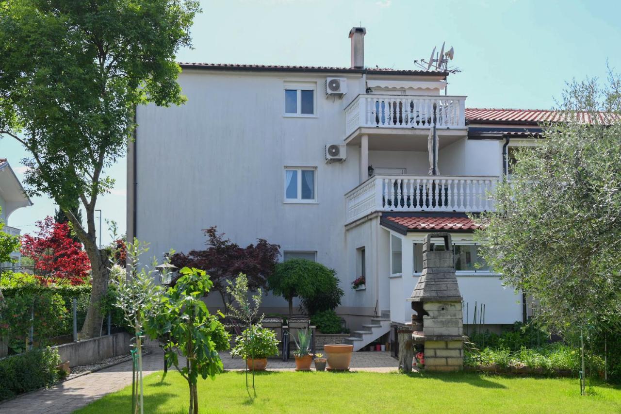 Apartments Basic Sveti Anton 88 Malinska Esterno foto